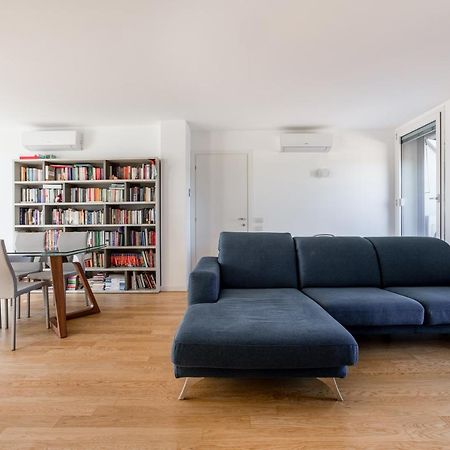 Modern Apt With Terrace, Wifi & Ac Milano Ngoại thất bức ảnh