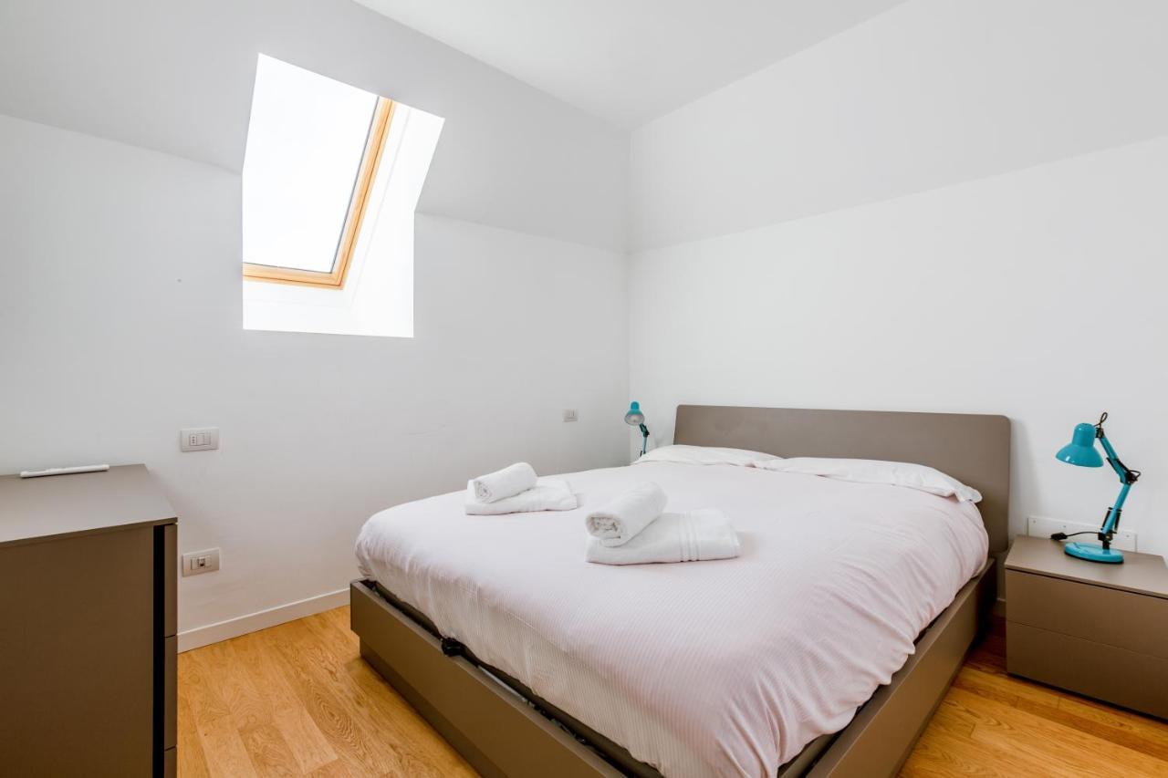 Modern Apt With Terrace, Wifi & Ac Milano Ngoại thất bức ảnh