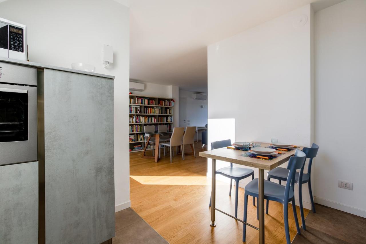 Modern Apt With Terrace, Wifi & Ac Milano Ngoại thất bức ảnh